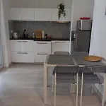 Mila Z Duzym Tarasem I Miejscem Parkingowym Appartement *