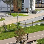Mila Z Duzym Tarasem I Miejscem Parkingowym Kołobrzeg